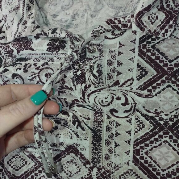 Chicos women's 3 White & Brown Short Sleeve Collared Abstract Summer T-Shirt - Picture 4 of 12